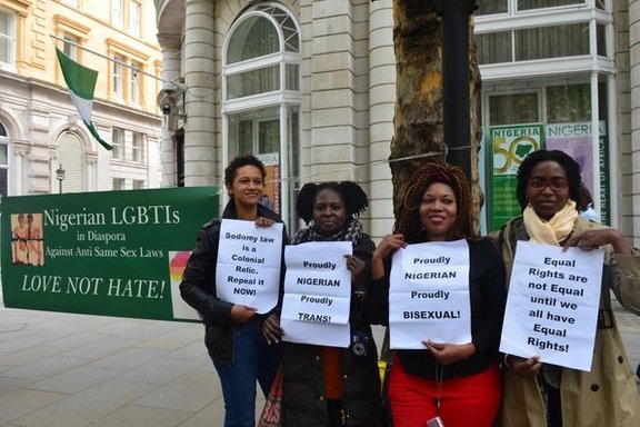 Demonstration vor dem nigerianischen Hochkommissariat in London