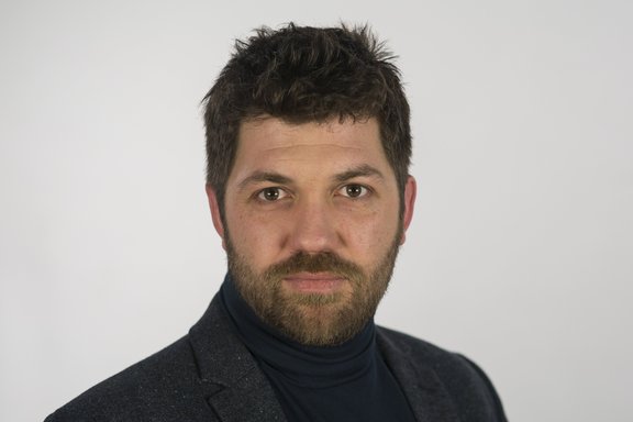 Fotis Filippou, stellvertretender Kampagnenleiter bei Amnesty International