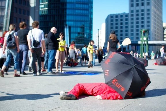 Menschenrechte statt Mauern Amnesty-Aktion