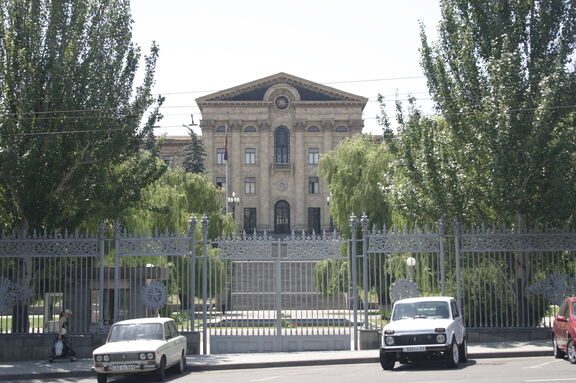 Armenisches Parlament in der Hauptstadt Yerevan