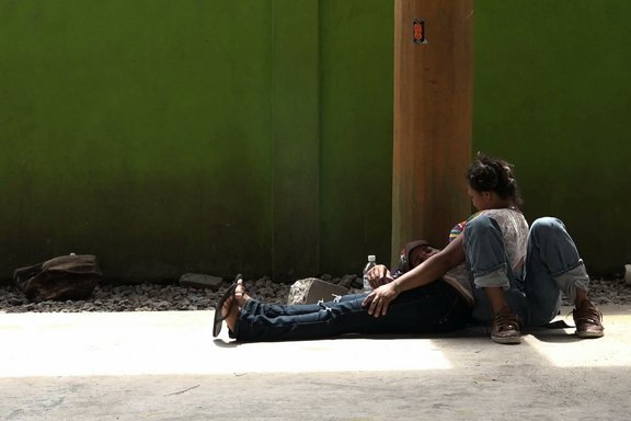 Migrantenpaar in Tenosique, Mexiko