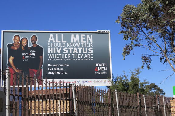 Poster zur HIV-Aufklärung, Ermole, Mpumalanga, Republik Südafrika