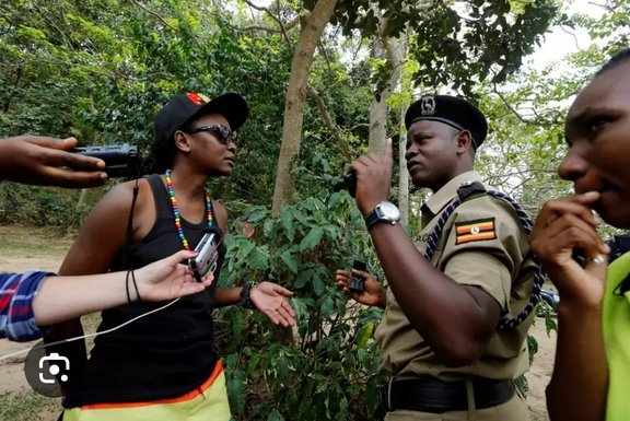Jacqueline Kasha, eine mutige ugandische Aktivistin, gründete Freedom and Roam Uganda (FARUG), eine Organisation für die Rechte von LGBTI. Im Jahr 2011 wurde sie mit dem Martin-Ennals-Preis für Menschenrechtsverteidiger ausgezeichnet. Im Jahr 2013 wurde sie mit dem Internationalen Nürnberger Menschenrechtspreis für ihren kontinuierlichen LGBTI-Aktivismus ausgezeichnet. © Amnesty International