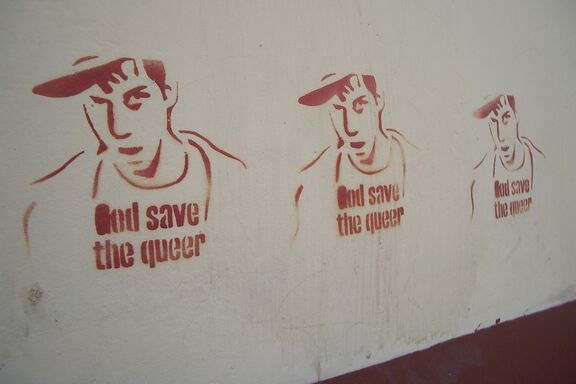 Graffiti in Buenos Aires 2005 © "Buenos Aires 2005 - god save the queer" by thraxil is licensed under CC BY-SA 2.0. To view a copy of this license, visit https://creativecommons.org/licenses/by-sa/2.0/?ref=openverse. 