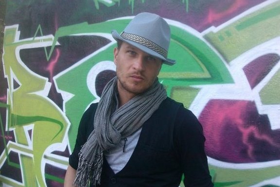 Ihar Tsikhanyuk, offen schwuler LGBTI-Aktivist aus Weißrussland