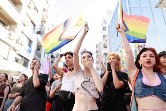Für LGBTI-Rechte und gegen Diskriminierung: Pride March in der türkischen Stadt Izmir (Archivaufnahme) © GocherImagery/Universal Images G